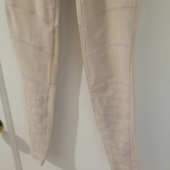 All Fenix leggings - Picture 2 of 5